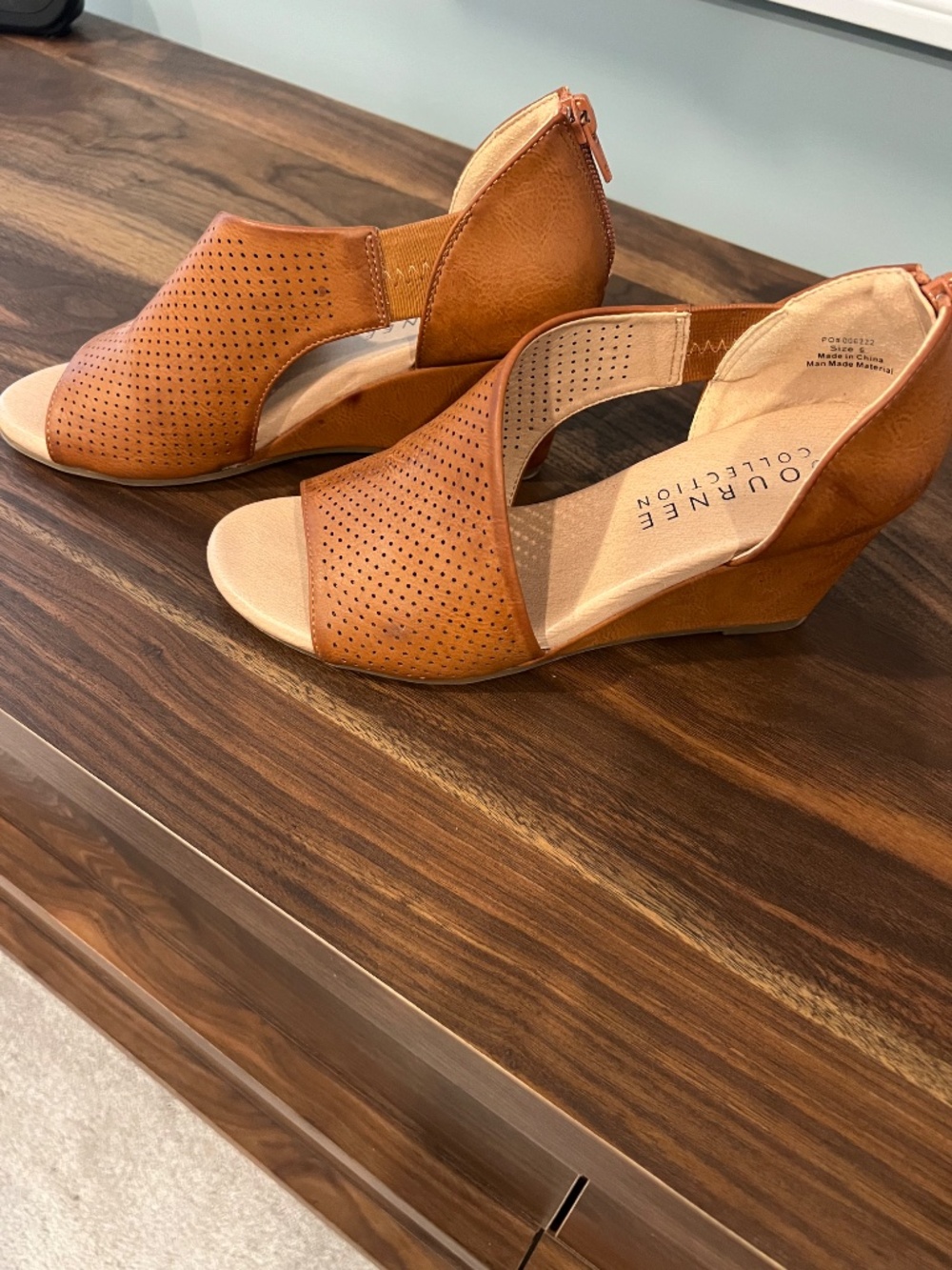 Journee Wedges - Picture 3 of 5